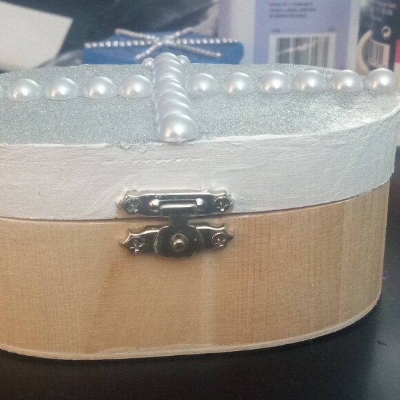 Handmade Unfinished Wood Jewelry and Trinket Box - Picture 9 of 9